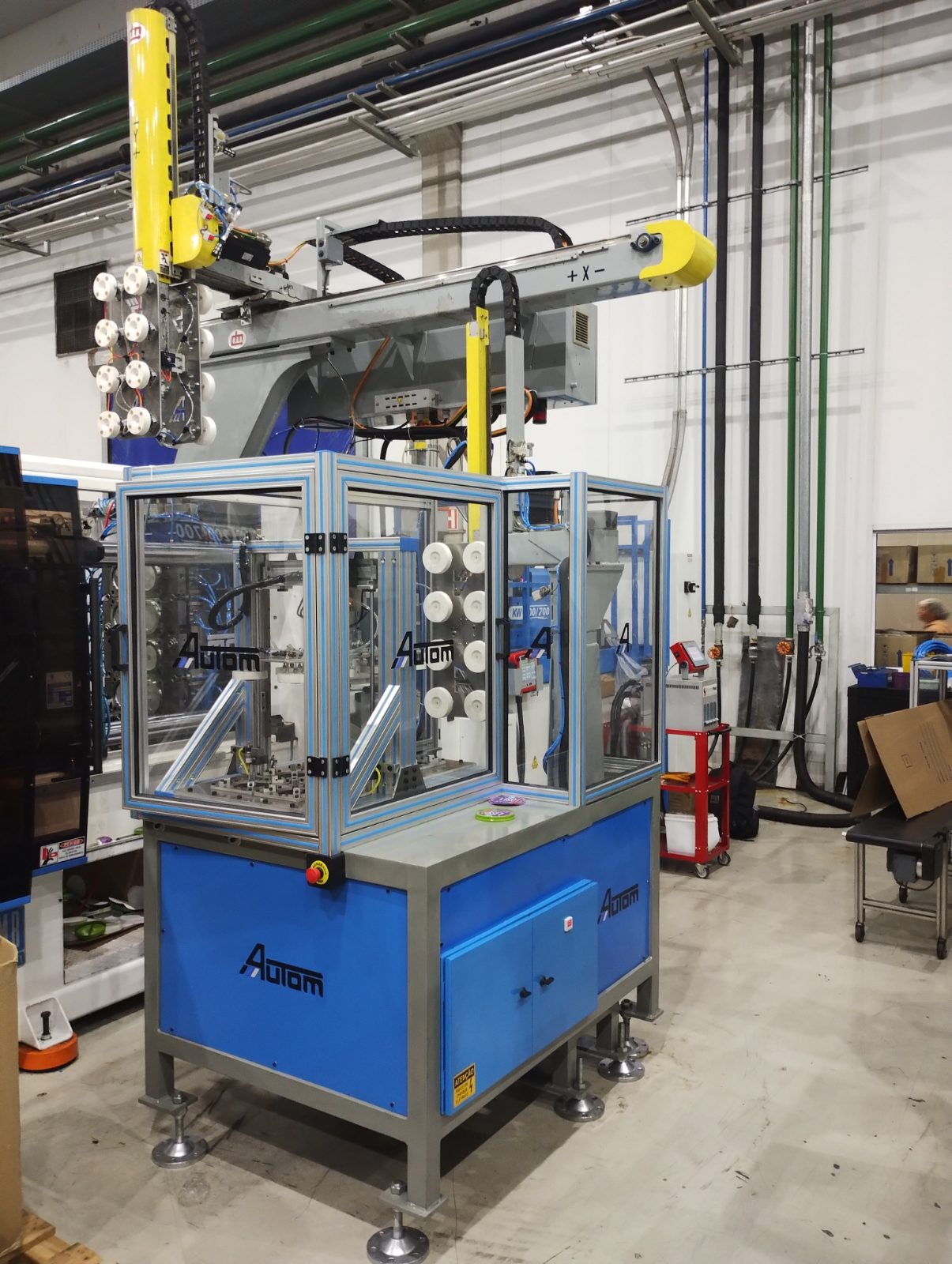 Automação In Mold Label de tampa com 8 cavidades